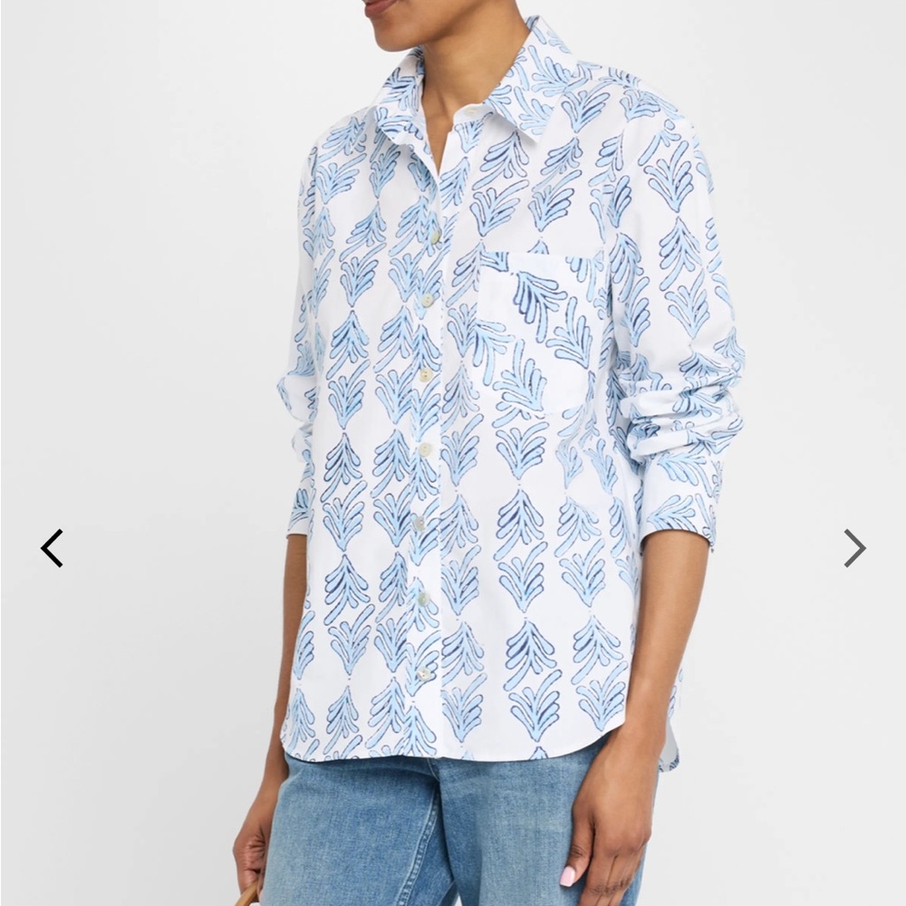 Finley Blue & White Leaf Print Button-Up Blouse Andie Leaf-Print Cotton Shirt